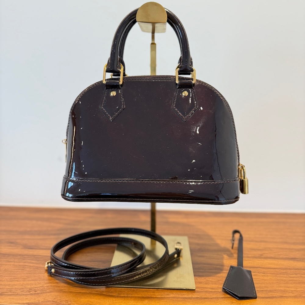 Louis Vuitton Vernis Alma BB In Amarante